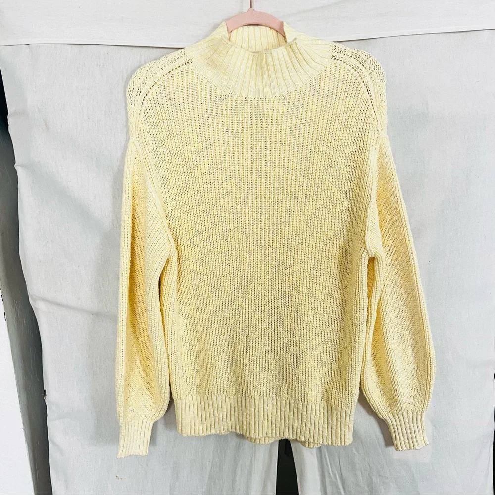 Aerie Hits The Spot Mock Neck Yellow Sweater - Picture 3 of 9